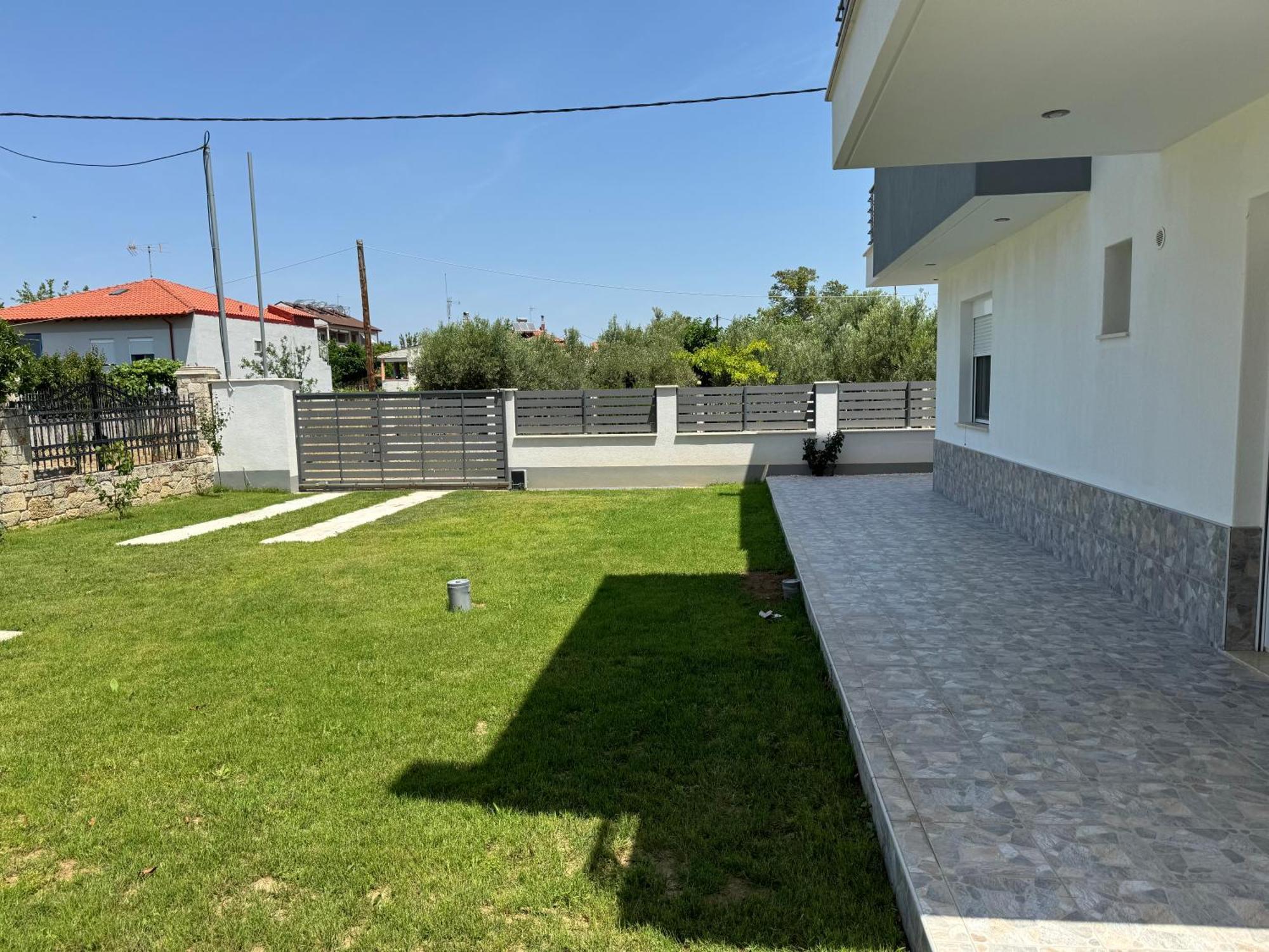 Adoniss Apartmentss 1 Paralia Dionysiou Exterior foto